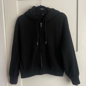 Uniqlo zip up hoodie